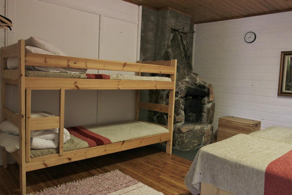 Kelotin Rantamajat Hotel Leppäjärvi Værelse billede