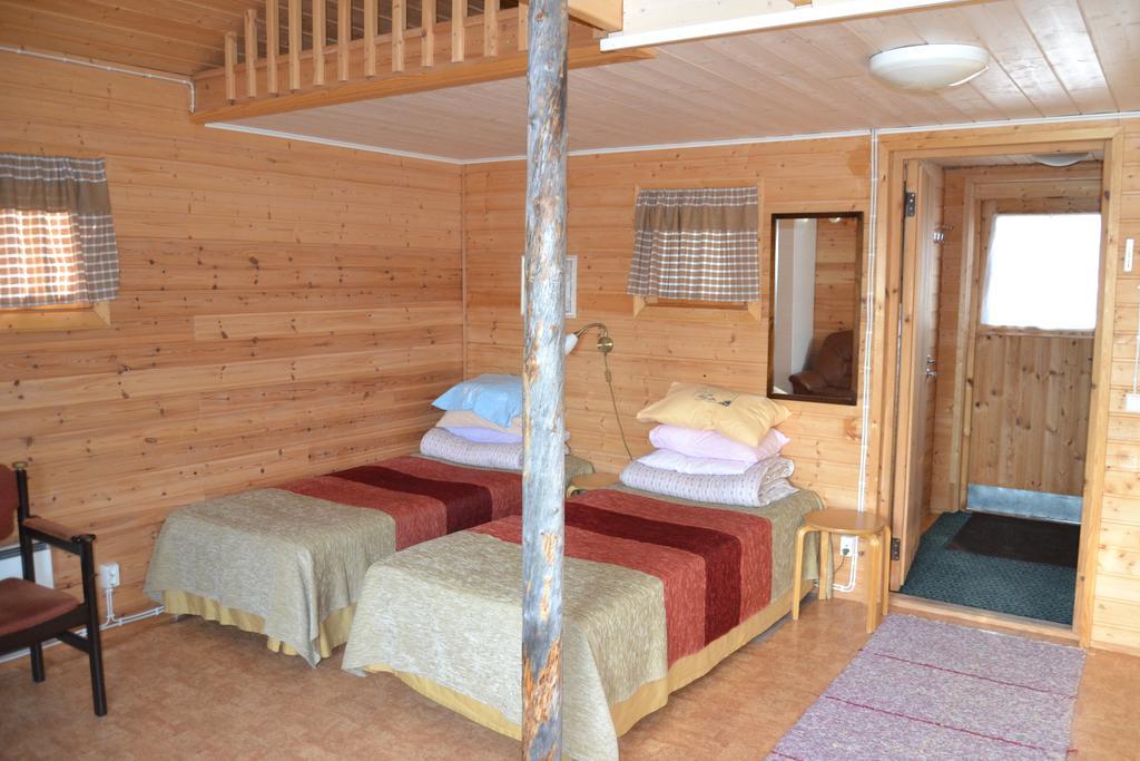Kelotin Rantamajat Hotel Leppäjärvi Værelse billede