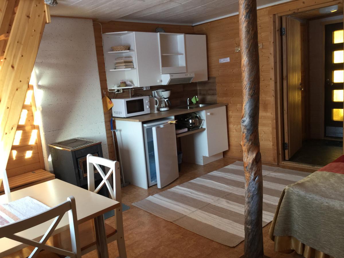 Kelotin Rantamajat Hotel Leppäjärvi Eksteriør billede